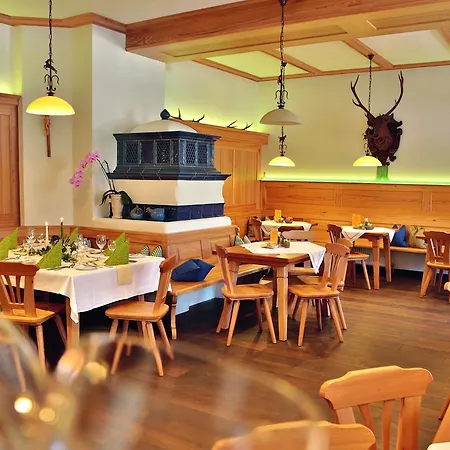 Postgasthof, Rote-wand Hotel *
