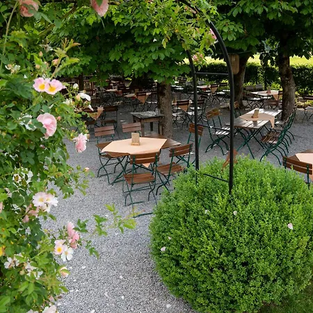 Hotel Postgasthof, Rote-wand