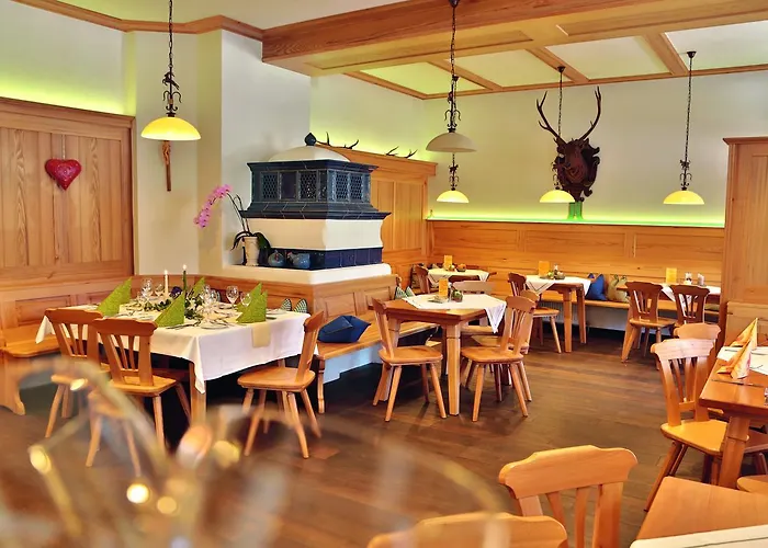 Postgasthof, Rote-wand Hotel *